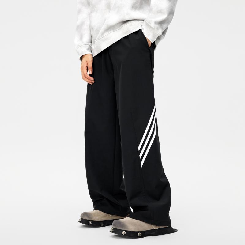 秋冬 コーデ メンズ 服 シンプル ファッション オシャレ 大人 かっこいい 大きいサイズ ストリート 紳士服 アメリカン ストリート サイドストライプ スリム パンツ シンプル 伸縮性 ストレッチ ストレッチ ウエスト カラーマッチング ワイド レッグ カジュアル