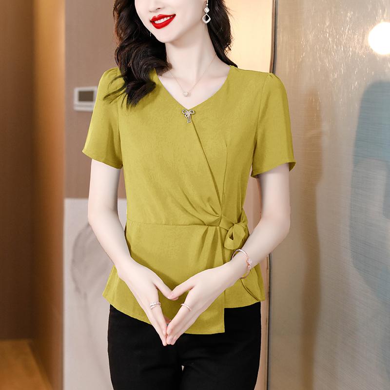 Rakuten - 秋服 レディース ファッション オシャレ カワイイ シンプル 大人カワイイ 大きいサイズ Vネック 半袖 シャツ ウエスト スリム トップス