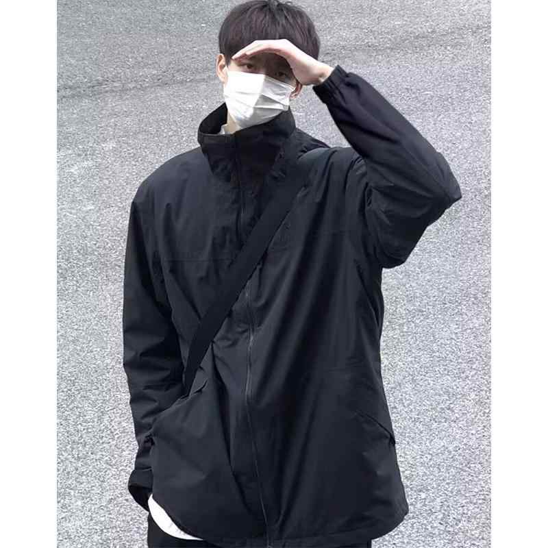 秋冬 コーデ メンズ 服 シンプル ファッション オシャレ 大人 かっこいい 大きいサイズ ストリート 紳士服 ソフト フード レス スタンドカラー ジャケット アウトドア スリムフィット