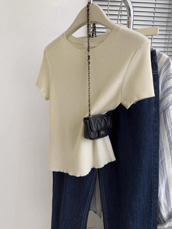 秋冬 コーデ レディース ファッション オシャレ 服 カワイイ シンプル 大人カワイイ 大きいサイズ フレンチ 半袖 T シャツ スリムフィット セーター ラウンドネック トップス