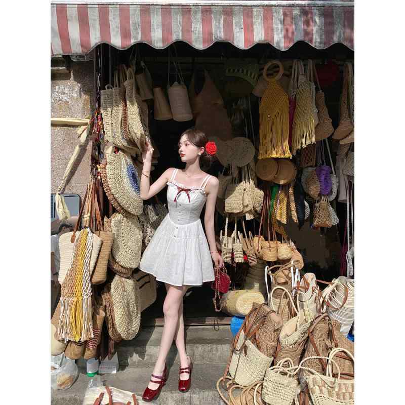 秋冬 コーデ レディース ファッション オシャレ 服 カワイイ シンプル 大人カワイイ 大きいサイズ ガールズ フレンチ 白 スカート ウエスト スリム ドレス