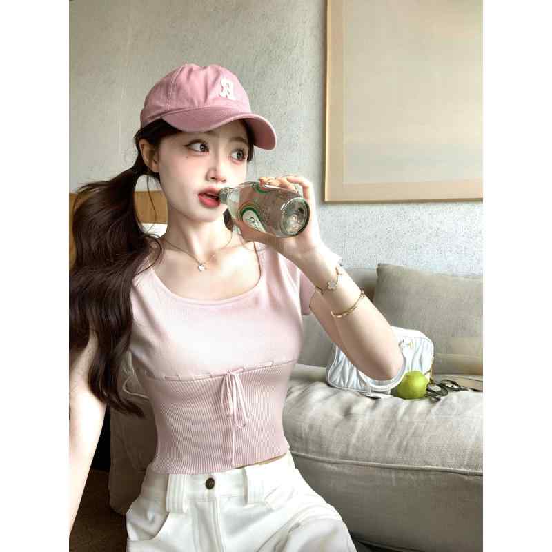秋冬 コーデ レディース ファッション オシャレ 服 カワイイ シンプル 大人カワイイ 大きいサイズ ハウス 女子 ピンク スクエアネック 半袖 T シャツ スリム トップス