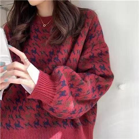 秋冬 コーデ レディース ファッション オシャレ 服 カワイイ シンプル 大人カワイイ 大きいサイズ レトロ チェック柄 セーター ラウンドネック