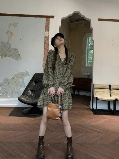 秋冬 コーデ レディース ファッション オシャレ 服 カワイイ シンプル 大人カワイイ 大きいサイズ フレンチ レトロ Vネック 花柄 ドレス インナー スカート 秋冬 コーデ レディース ファッション オシャレ 服 カワイイ シンプル 大人カワイイ 大きいサイズ フレンチ レトロ Vネック 花柄 ドレス インナー スカート