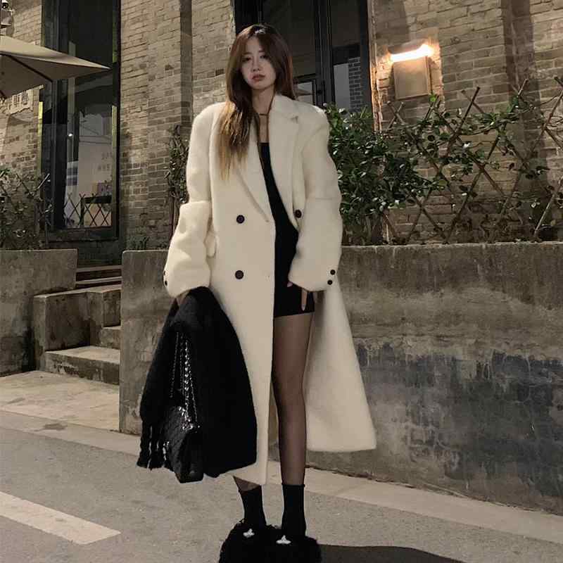 秋冬 コーデ レディース ファッション オシャレ 服 カワイイ シンプル 大人カワイイ 大きいサイズ ダウン ジャケット ウール コート ライナー 厚手