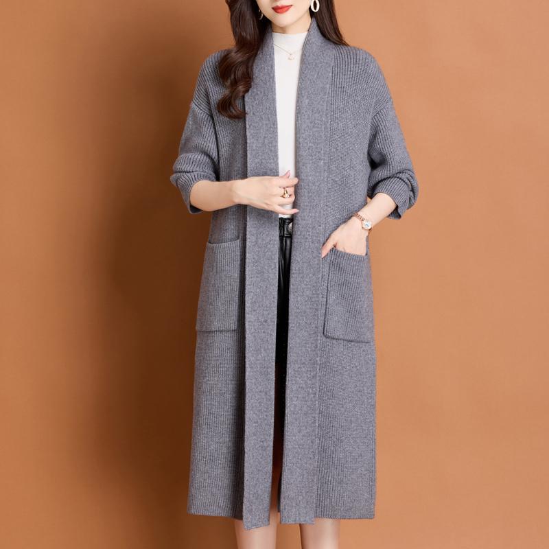 秋冬 コーデ レディース ファッション オシャレ 服 カワイイ シンプル 大人カワイイ 大きいサイズ ウール セーター カーディガン コート ミドル丈 厚手 層