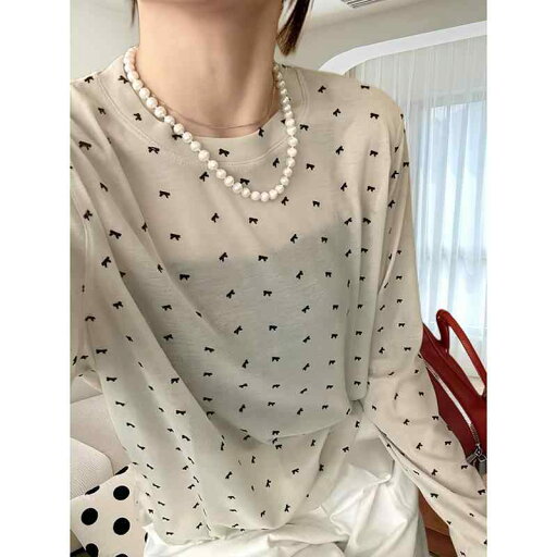 秋冬 コーデ レディース ファッション オシャレ 服 カワイイ シンプル 大人カワイイ 大きいサイズ 日焼け防止 T シャツ 薄手 ゆったり 長袖 プルオーバー 快適 ブラウス トップス 秋冬 コーデ レディース ファッション オシャレ 服 カワイイ シンプル 大人カワイイ 大きいサイズ 日焼け防止 T シャツ 薄手 ゆったり 長袖 プルオーバー 快適 ブラウス トップス
