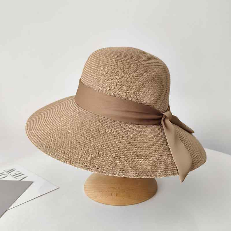 秋冬 コーデ レディース ファッション オシャレ 服 カワイイ シンプル 大人カワイイ 大きいサイズ シンプル リボン ツバ付き 麦わら帽子 海辺 日焼け防止 ビーチハット 日除け