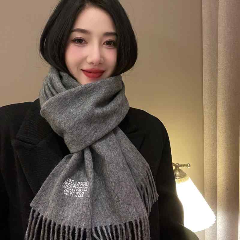 美品 スコットランド製 最高級 VICUNA マフラー ROBERTSON 美品 スコットランド製 最高級 VICUNA マフラー ROBERTSON 楽天