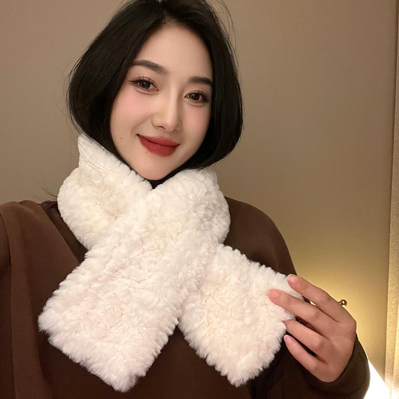 秋冬 コーデ レディース ファッション オシャレ アイテム カワイイ シンプル 大人カワイイ スカーフ 韓国スタイル ソフト イミテーション レックス ラビットファー ハイエンド クロス ファー 襟
