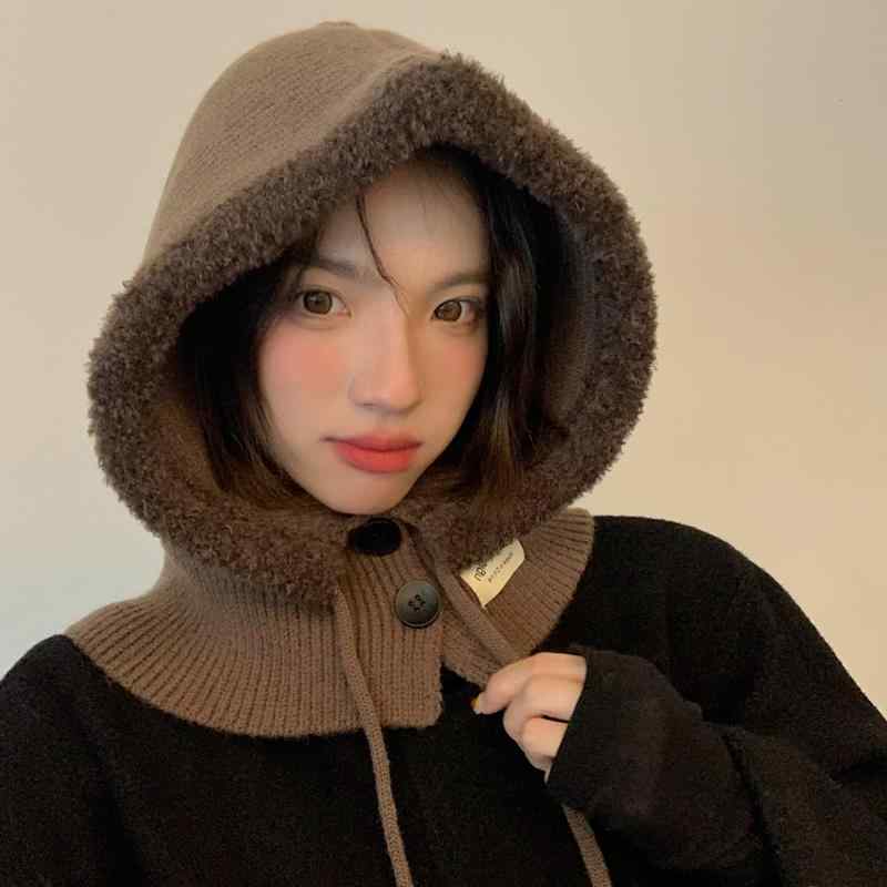 秋冬 コーデ レディース ファッション オシャレ アイテム カワイイ シンプル 大人カワイイ プルオーバー ワンピース 帽子 サイクリング 厚手 暖かい ニット