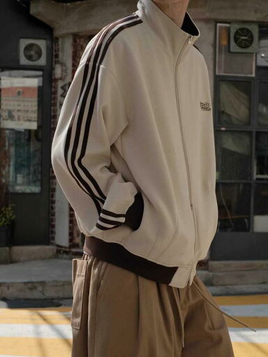 秋冬 コーデ メンズ 服 シンプル ファッション オシャレ 大人 かっこいい 大きいサイズ ストリート 紳士服 レトロ ブラウン フラワー ハイエンド ストライプ カジュアル スタンドカラー ジャケット レディース 秋冬 コーデ メンズ 服 シンプル ファッション オシャレ 大人 かっこいい 大きいサイズ ストリート 紳士服 レトロ ブラウン フラワー ハイエンド ストライプ カジュアル スタンドカラー ジャケット レディース