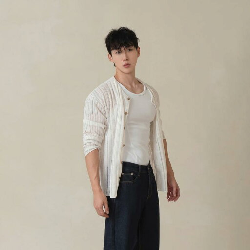 秋冬 コーデ メンズ 服 シンプル ファッション オシャレ 大人 かっこいい 大きいサイズ ストリート 紳士服 白 ラウンドネックニットカーディガン 韓国スタイル 日焼け防止 トップス 秋冬 コーデ メンズ 服 シンプル ファッション オシャレ 大人 かっこいい 大きいサイズ ストリート 紳士服 白 ラウンドネックニットカーディガン 韓国スタイル 日焼け防止 トップス