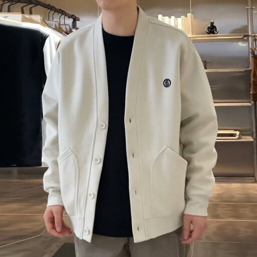 秋冬 コーデ メンズ 服 シンプル ファッション オシャレ 大人 かっこいい 大きいサイズ ストリート 紳士服 Vネックカーディガン ジャケット アウター ハイエンド カジュアル ニット トップス 秋冬 コーデ メンズ 服 シンプル ファッション オシャレ 大人 かっこいい 大きいサイズ ストリート 紳士服 Vネックカーディガン ジャケット アウター ハイエンド カジュアル ニット トップス