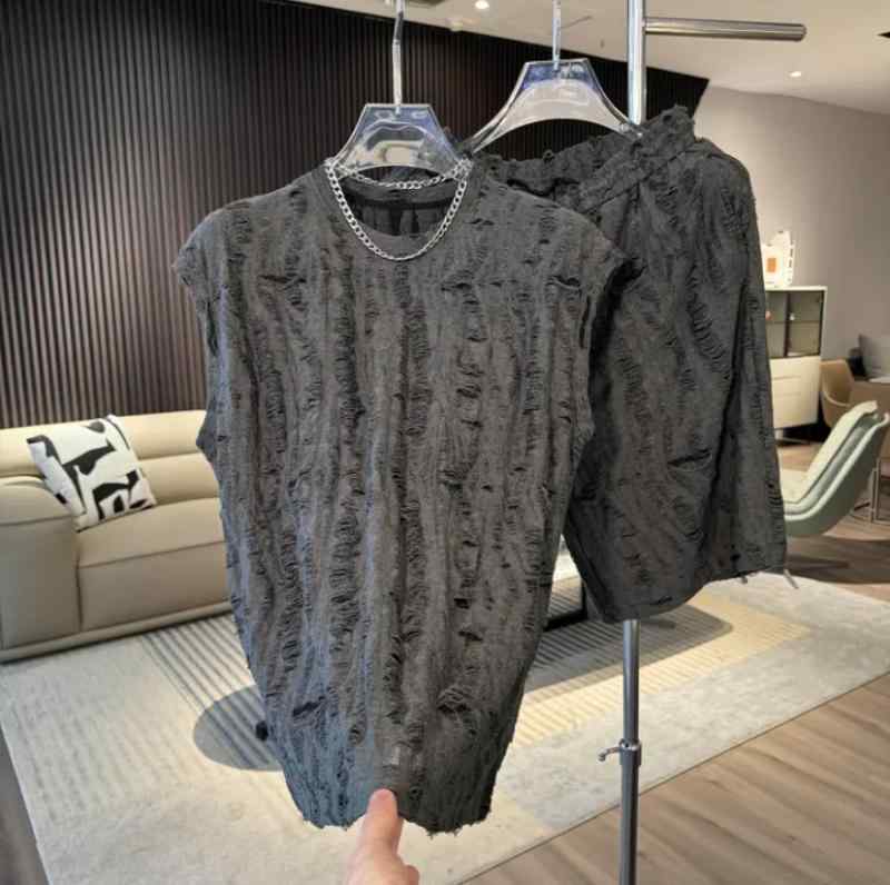 秋冬 コーデ メンズ 服 シンプル ファッション オシャレ 大人 かっこいい 大きいサイズ ストリート 紳士服 薄手 リップド カット スリーブ パンツ ハーフ スーツ