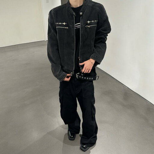 秋冬 コーデ メンズ 服 シンプル ファッション オシャレ 大人 かっこいい 大きいサイズ ストリート 紳士服 アメリカン レトロ ウォッシュ スタンドカラーデニム ジャケット 春 ジッパー 肩パッド 秋冬 コーデ メンズ 服 シンプル ファッション オシャレ 大人 かっこいい 大きいサイズ ストリート 紳士服 アメリカン レトロ ウォッシュ スタンドカラーデニム ジャケット 春 ジッパー 肩パッド
