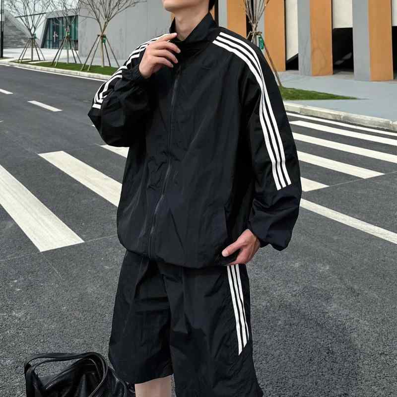 秋冬 コーデ メンズ 服 シンプル ファッション オシャレ 大人 かっこいい 大きいサイズ ストリート 紳士服 アメリカン ストリート 日焼け防止 服 スーツ 薄手 カジュアル UV 保護 コート パンツ