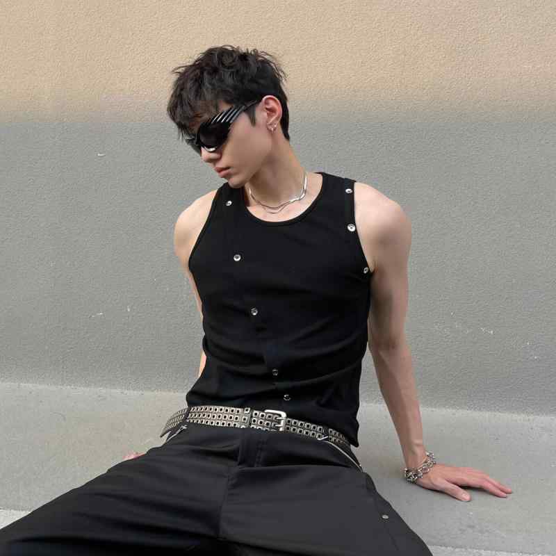 秋冬 コーデ メンズ 服 シンプル ファッション オシャレ 大人 かっこいい 大きいサイズ ストリート 紳士服 アメリカン メタルブレス トピット ニット カジュアル スリム フィットネス ノースリーブ T シャツ