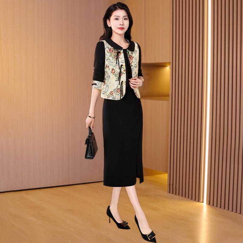 春 コーデ レディース ファッション オシャレ アイテム カワイイ コーデ シンプル きれいめ ナチュラル 上品カジュアル 女性用 婦人服 チャイナ ドレス スーツ ベルベット スタイル