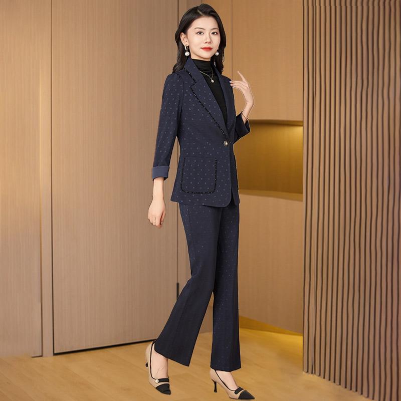 春 コーデ レディース ファッション オシャレ アイテム カワイイ コーデ シンプル きれいめ ナチュラル 上品カジュアル 女性用 婦人服 スーツ ファッション 秋 ハイエンド ツーピース