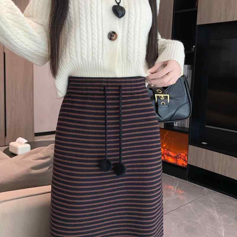 春 コーデ レディース ファッション オシャレ アイテム カワイイ 用 シンプル 大人カワイイ ストライプ ニット スカート ハイウエストドローストリング ウール ミドル丈 スリット カジュアル Aライン スカート