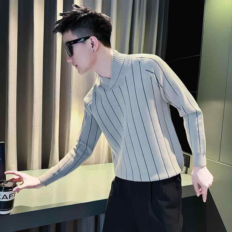 春 コーデ メンズ 用 服 シンプル ファッション オシャレ 大人 かっこいい 大きいサイズ ストリート 紳士服 Vネック セーター 厚手 インナー レイヤリング シャツ ニット
