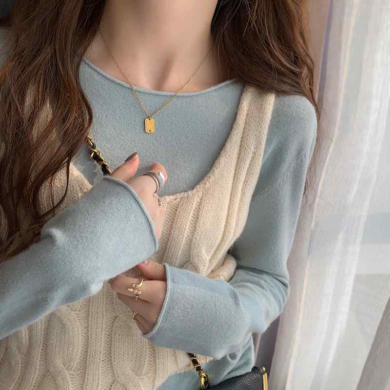 春 コーデ レディース ファッション オシャレ アイテム カワイイ コーデ シンプル きれい ナチュラル 上品カジュアル 用 インナー ベース レイヤー シャツ セーター 薄手 西洋 トップス