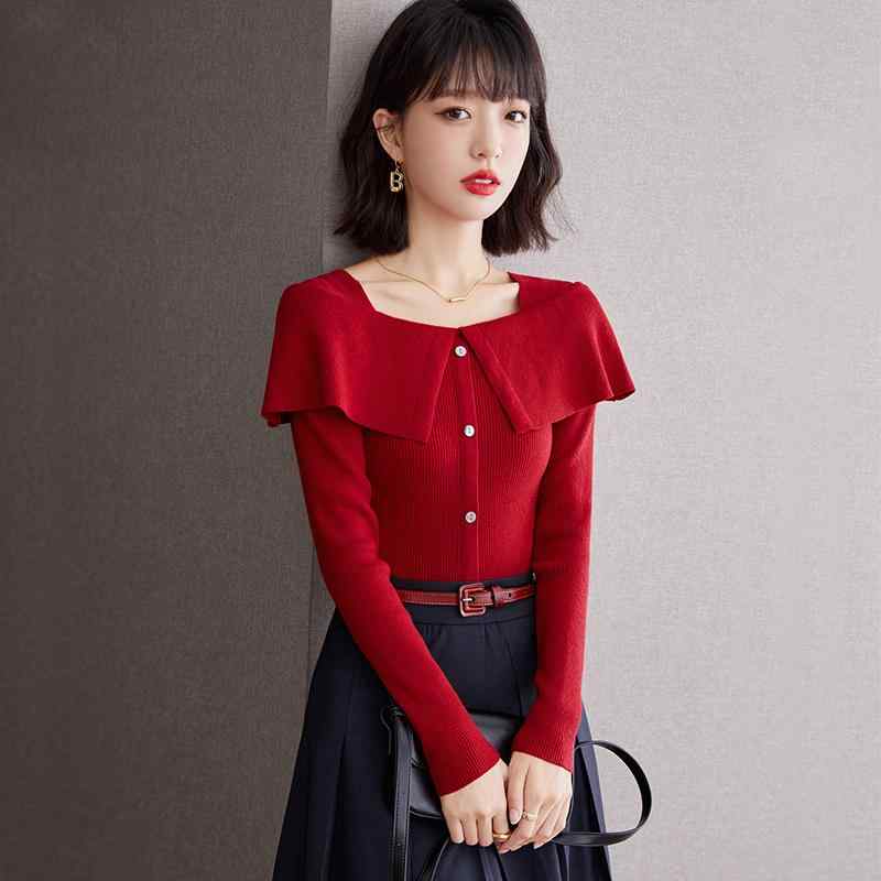 Square Neck - 春 コーデ レディース ファッション オシャレ アイテム カワイイ コーデ シンプル きれい ナチュラル 上品カジュアル 用 ホワイト カラー 春服 フリル スクエアネック レッド インナー 長袖 ニット セーター
