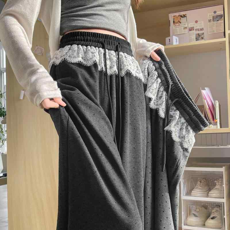 春 コーデ レディース ファッション オシャレ アイテム カワイイ コーデ シンプル きれい ナチュラル 上品カジュアル 用 グレー 水玉 レース パンツ スタイル ドレープ カジュアル フロア レングス ワイド レッグ