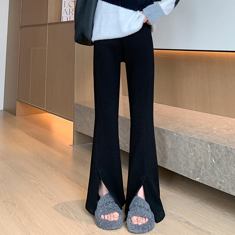 春 コーデ レディース ファッション オシャレ アイテム カワイイ コーデ シンプル きれい ナチュラル 上品カジュアル 用 黒 ブーツ カット パンツ ハイウエスト スリム ストレート スリット ナロー カジュアル フレアパンツ