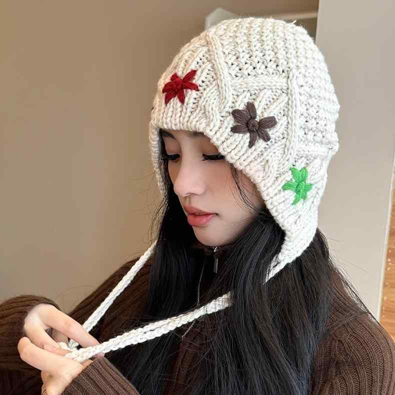 春 コーデ レディース ファッション オシャレ アイテム カワイイ コーデ シンプル きれいめ ナチュラル 上品カジュアル 女性用 婦人服 韓国ファッション ウール 帽子 手 ファッション カラフル タッセル ツイスト 耳保護 暖かい