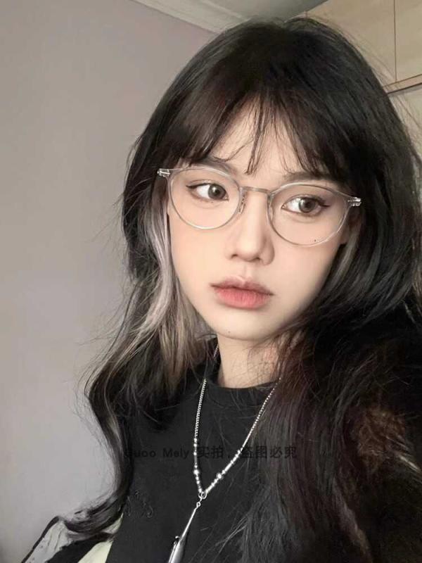 春 コーデ レディース ファッション オシャレ アイテム カワイイ コーデ シンプル きれいめ ナチュラル 上品カジュアル 女性用 婦人服 サブカルチャー パンク ティー レトロ フレーム メガネ