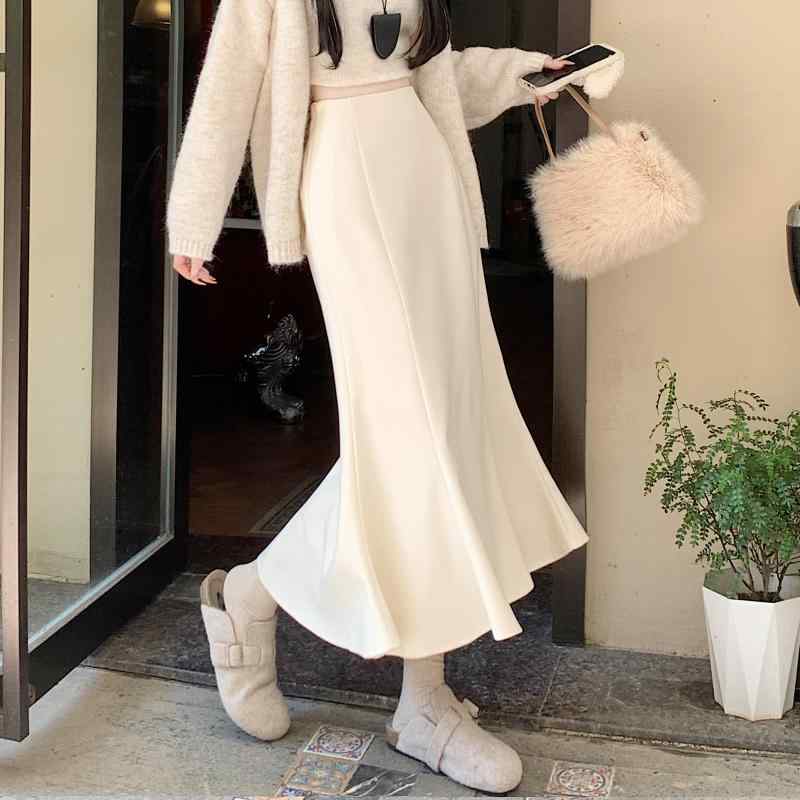 Spring Outfit Women's Fashion Stylish Cute Simple Elegant Natural Sophisticated Casual Women's Clothing Off-White Wool Fishtail Skirt High Waist Slim Slimming Long