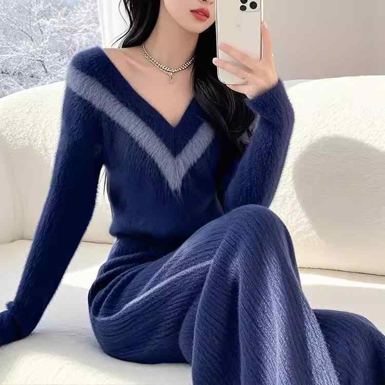 春 コーデ レディース ファッション オシャレ カワイイ シンプル きれいめ ナチュラル 上品カジュアル 婦人服 ネイビーブルー Vネック ..