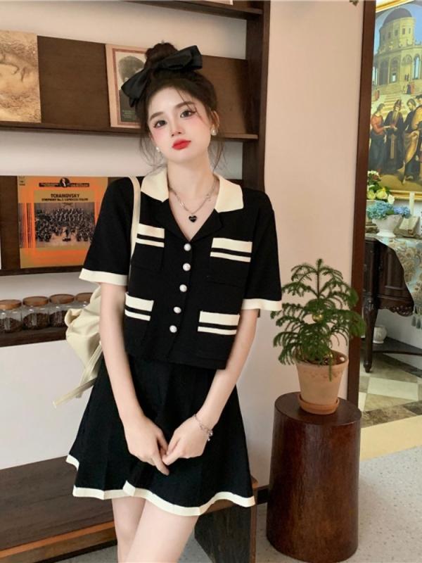 Rakuten - 春 コーデ レディース ファッション オシャレ カワイイ シンプル きれいめ ナチュラル 上品カジュアル 婦人服 半袖 スーツ 夏 スリム コントラスト トップス プリーツスカート
