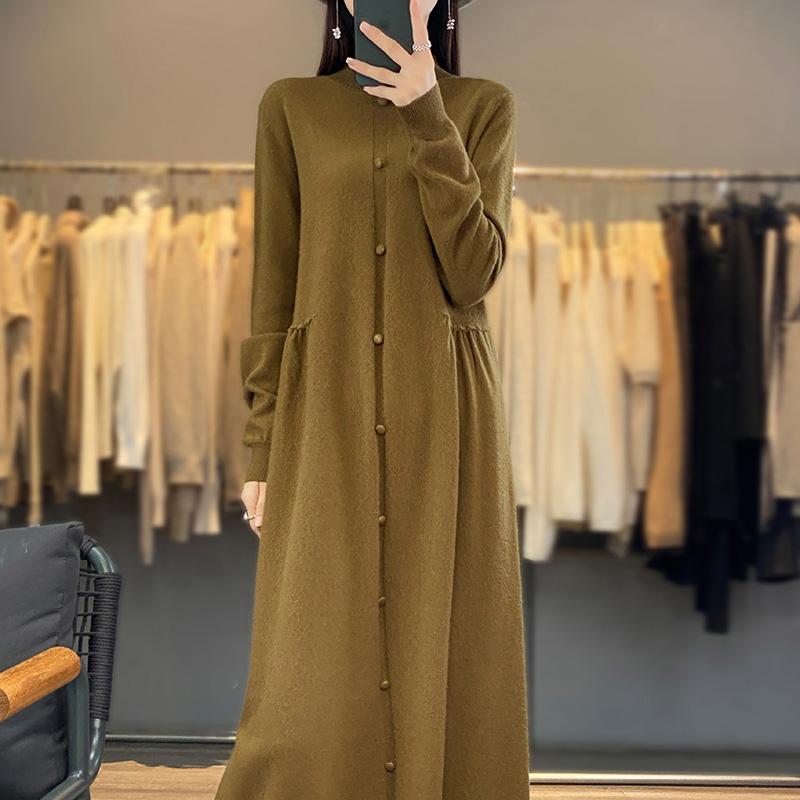 春 コーデ レディース ファッション オシャレ カワイイ シンプル きれいめ ナチュラル 上品カジュアル 婦人服 ハーフ タートルネック クラシック ウール ニット ドレス ゆったり セーター ロング スカート