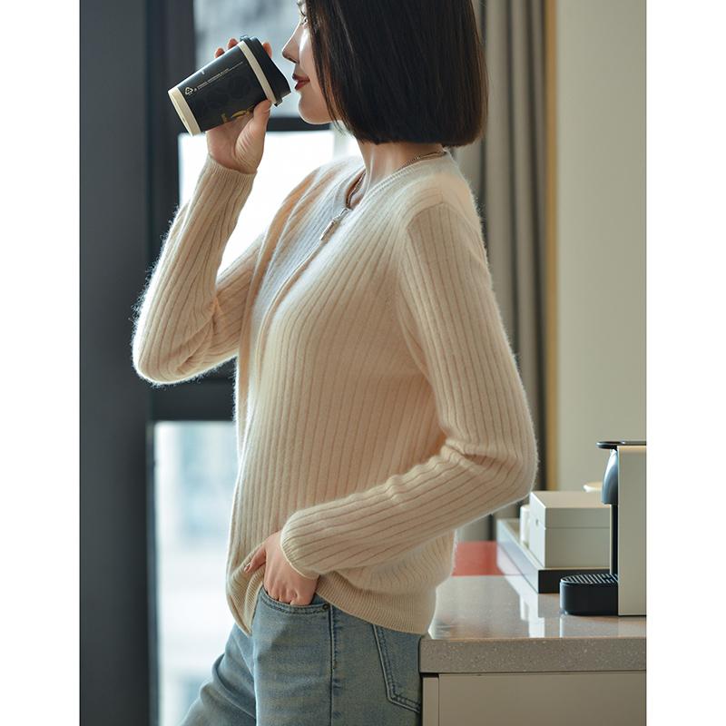 春コーデレディースファッションオシ...