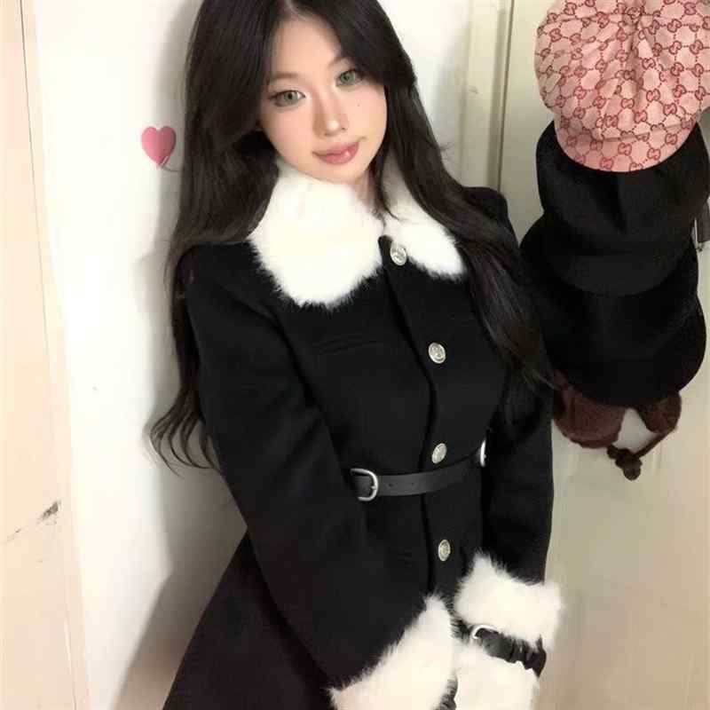 春 コーデ レディース ファッション オシャレ カワイイ シンプル きれいめ ナチュラル 上品カジュアル 婦人服 ファー 襟 ワンピース コート ハイエンド シック 快適 トップス