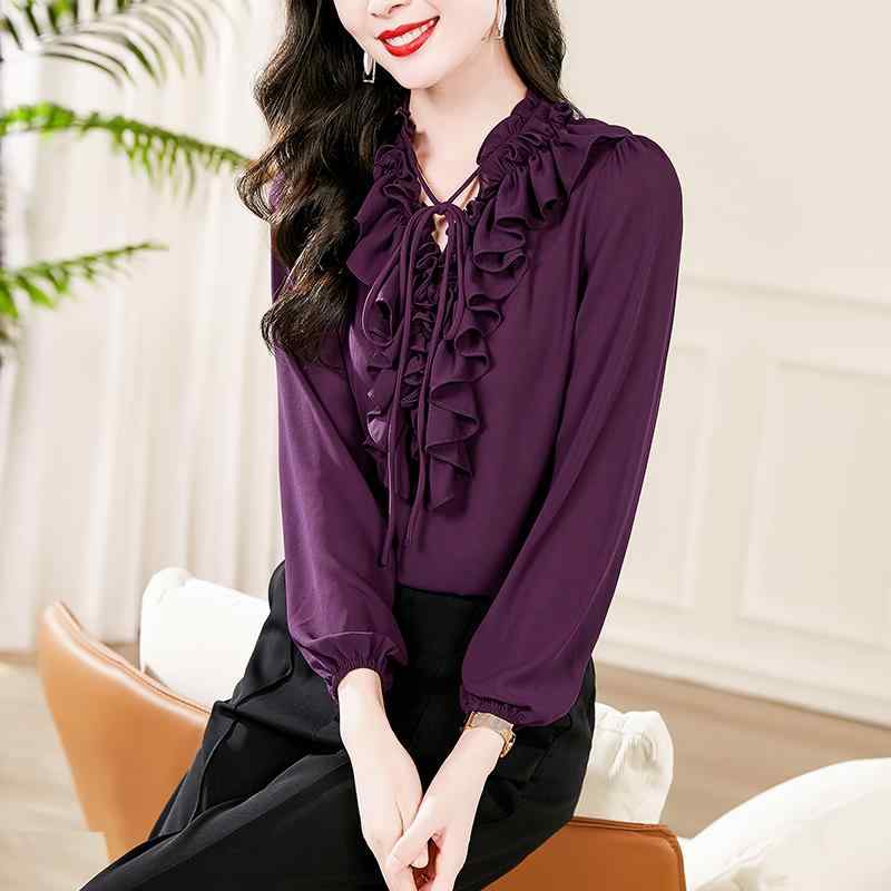 春 コーデ レディース ファッション オシャレ カワイイ シンプル きれいめ ナチュラル 上品カジュアル 婦人服 Vネック 長袖 シフォンシ..