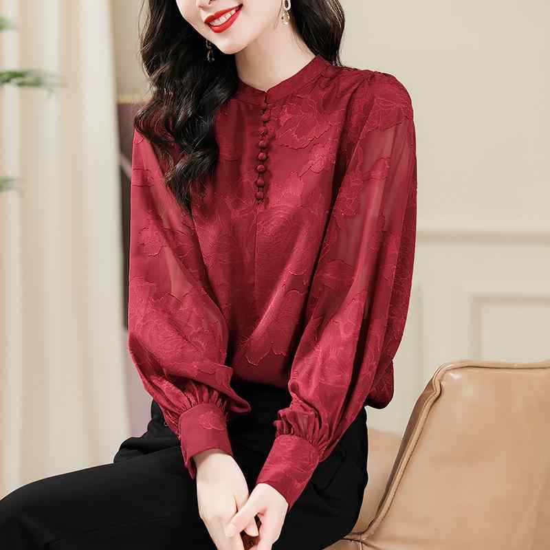 春 コーデ レディース ファッション オシャレ カワイイ シンプル きれいめ ナチュラル 上品カジュアル 婦人服 赤 シャツ ハイエンド シフォンシャツ