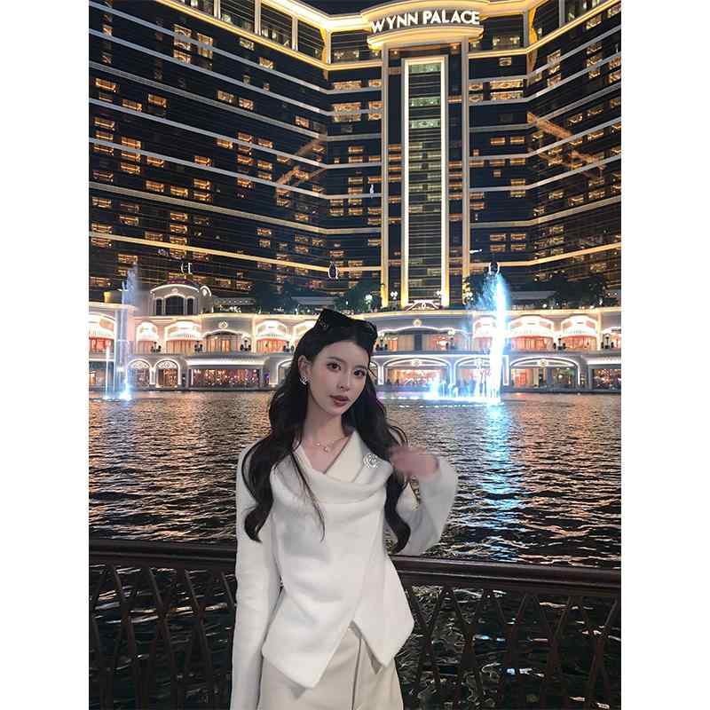 春 コーデ レディース ファッション オシャレ カワイイ シンプル きれいめ ナチュラル 上品カジュアル 婦人服 クラシック ホワイト カラー セーター トップス(4)