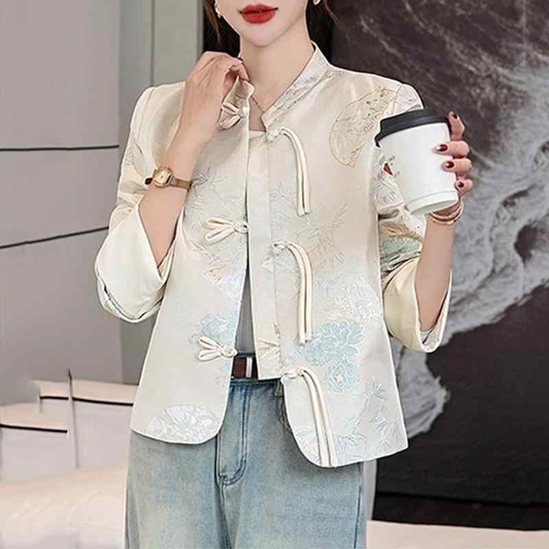 春 コーデ レディース ファッション オシャレ カワイイ シンプル きれいめ ナチュラル 上品カジュアル 婦人服 ジャカード ジャケット カジュアル タッセル スタンドカラー トップス