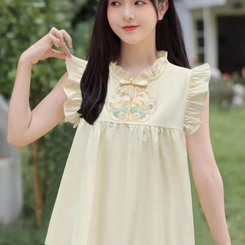 春 コーデ レディース ファッション オシャレ カワイイ シンプル きれいめ ナチュラル 上品カジュアル 婦人服 薄手 ノースリーブシャツ 夏 ディスクボタン トップス フライング スリーブ