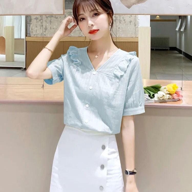 春 コーデ レディース ファッション オシャレ カワイイ シンプル きれいめ ナチュラル 上品カジュアル 婦人服 シャツ Vネック フェアリー 夏 フレッシュ グリーン 半袖 コットンリネン トップス