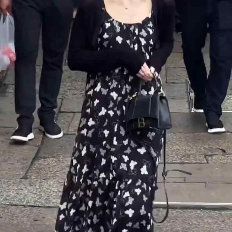 春 コーデ レディース ファッション オシャレ カワイイ シンプル きれいめ ナチュラル 上品カジュアル 婦人服 フレンチ クラシック 花柄 ドレス スーツ 夏 スリム スカート(4)