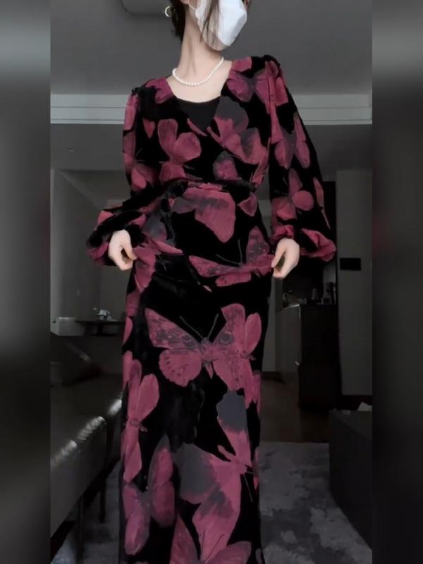 春 コーデ レディース ファッション オシャレ カワイイ シンプル きれいめ ナチュラル 上品カジュアル 婦人服 クラシック 蝶 プリント Vネック ベルベット ドレス ウエスト ストラップ ロング