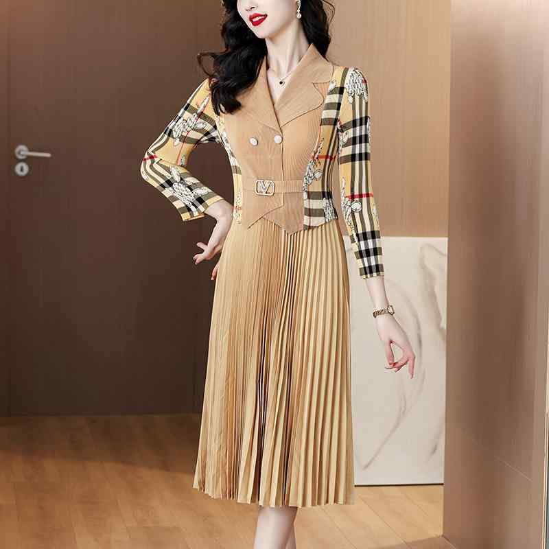 春 コーデ レディース ファッション オシャレ カワイイ シンプル きれいめ ナチュラル 上品カジュアル 婦人服 フェイク ツーピース プリント プリーツ ドレス スリム Aライン スカート ウエスト ミドル丈