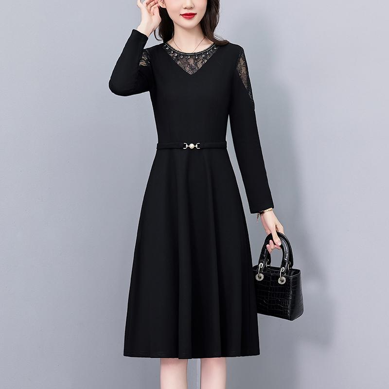 春 コーデ レディース ファッション オシャレ カワイイ シンプル きれいめ ナチュラル 上品カジュアル 婦人服 黒 レース ドレス 長袖 ウエスト スリム ミディアム丈 スカート