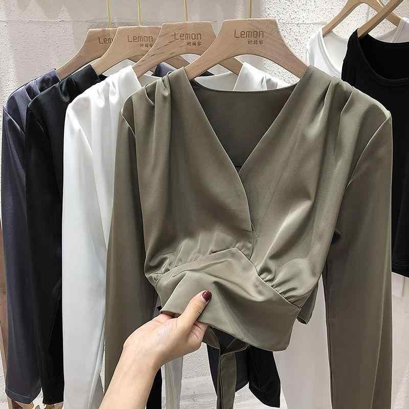 春 コーデ レディース ファッション オシャレ カワイイ シンプル きれいめ ナチュラル 上品カジュアル 婦人服 スリム クロス シャツ 長袖 トップス T
