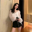 春 コーデ レディース ファッション オシャレ カワイイ シンプル きれいめ ナチュラル 上品カジュアル 婦人服 ストラップ フレンチ風シック シフォン ストール シック シャツ 夏 ハイエンド シースルー 日焼け防止 トップス